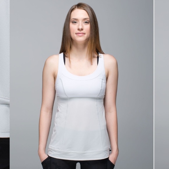Lululemon Run: Ta Ta Topper Athletic Tank Top in Silver Spoon - Picture 1 of 16